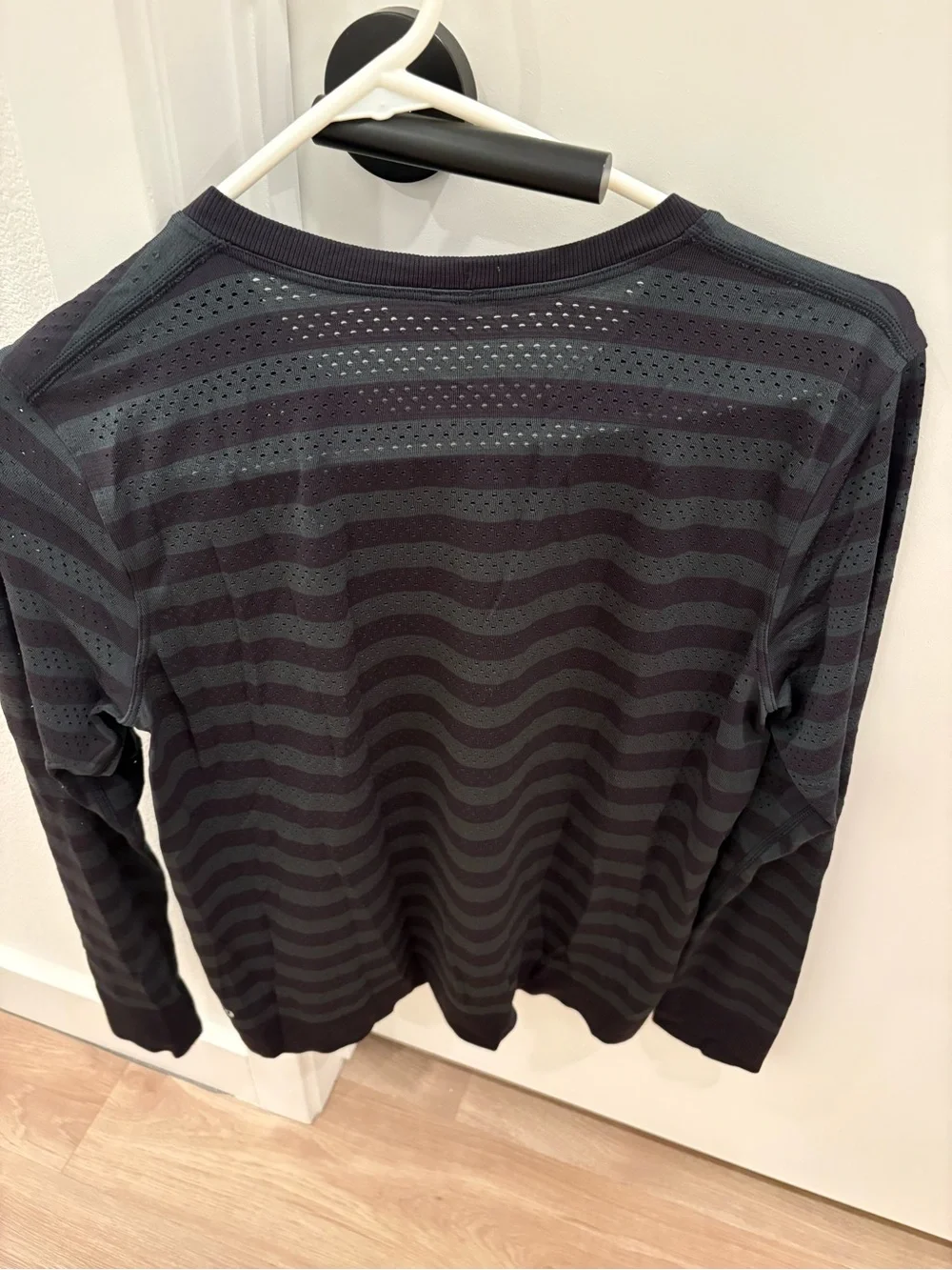 lululemon athletica lululemon breeze
